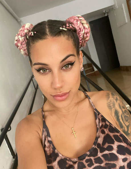 blonde prinzessin onlyfans nackt hd galerie