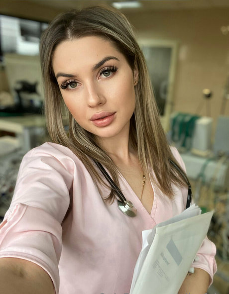 schönes gesicht nur fans erotische kostenlose foto