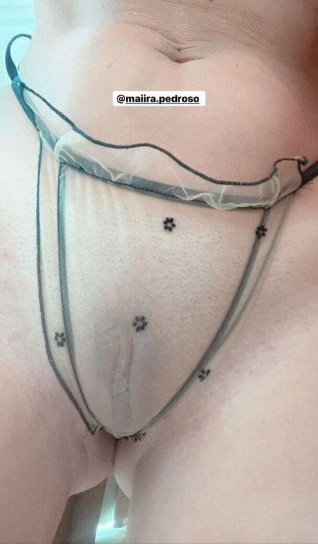 Maira Pedroso erwachsene schöne bilder