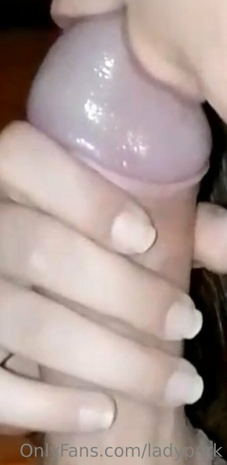 militär-onlyfans freie nackt archiv