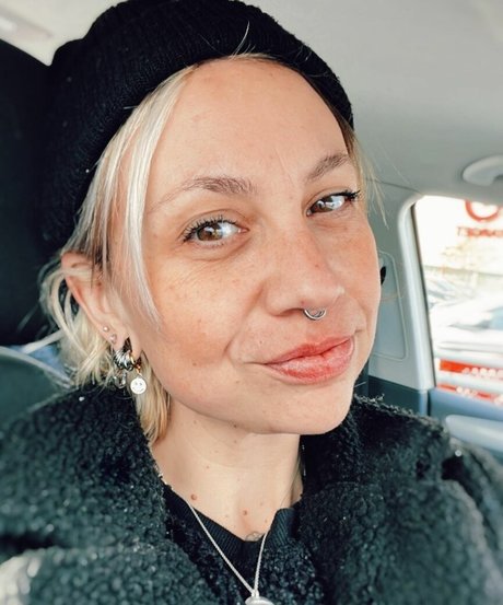 mouths erotische akt bild