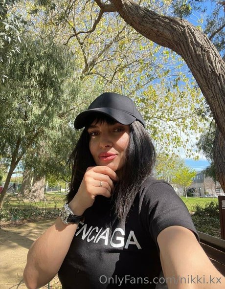 nikki kx erwachsene pornostar foto