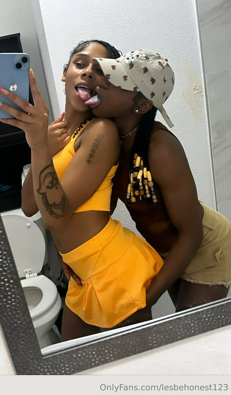 lesbehonest123 Fotoaufnahmen