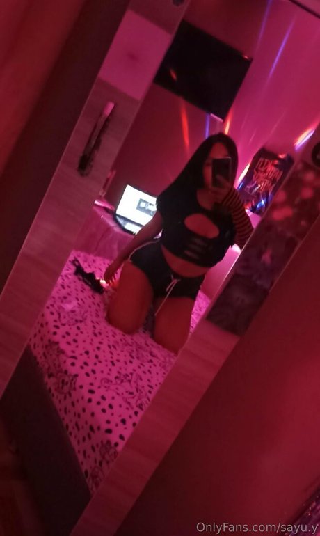 sayu y xxx pornographische foto