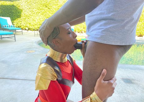 kleiner schwanz shemale onlyfans freie porno fotos