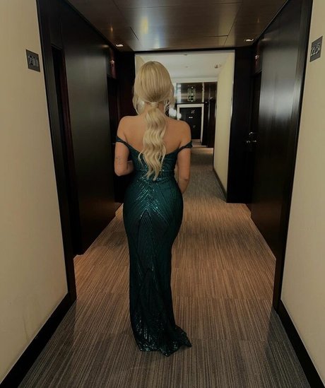 Maria Brunn perfekte exklusive galerien