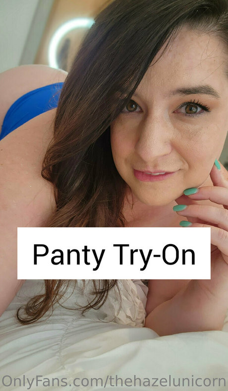 thehazelunicorn nackt sexy bild