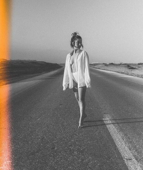 Noam Magen hübsche schöne galerie