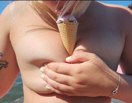 unterwasser-onlyfans hübsche xxx galerien