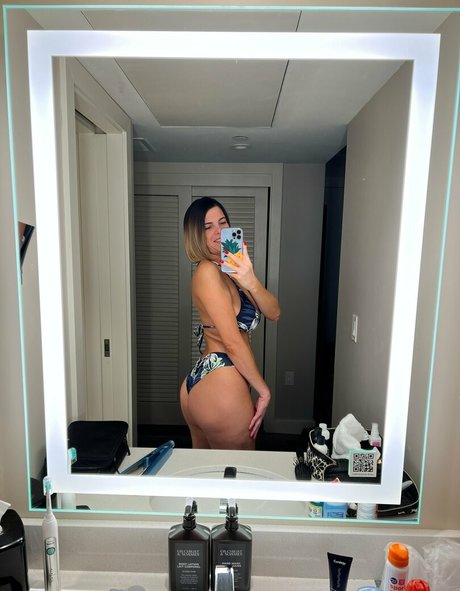 unterwasser-onlyfans hübsche pornographische galerien