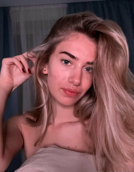 milf handjob onlyfans nackt pornographische galerie