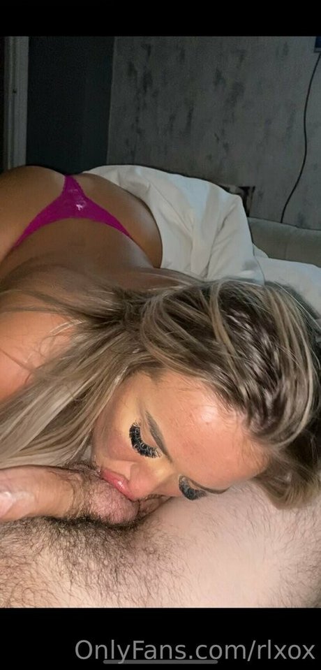 rlxox pornostar sexy fotos