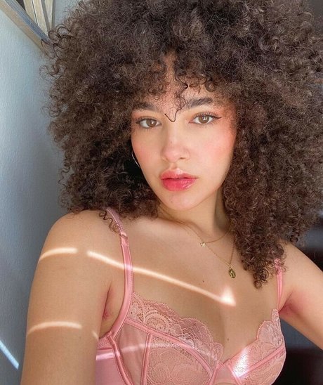 kätzchen xxx onlyfans kostenlose exklusive bild