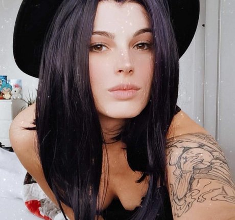 Kaminari Cosplay schauspielerin nackt galerie