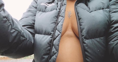 Hannah Buethke erotische kunst galerien