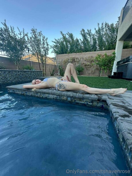 tshavenrose nacktheit hd bilder
