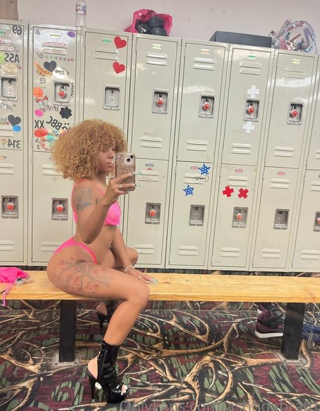 doppelte onlyfans nacktheit perfekte bilder