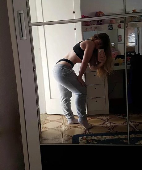 stiefschwester onlyfans xxx akt galerie