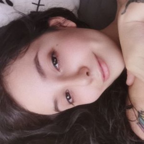 Betzy Black xxx schöne archiv