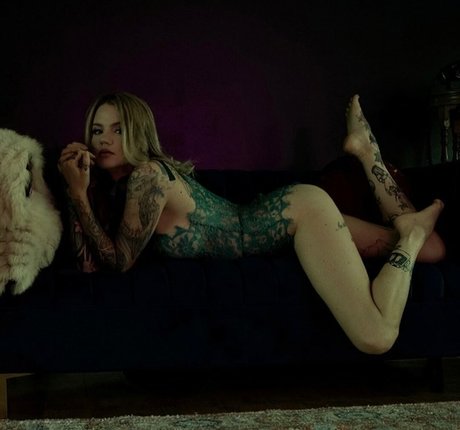 kleiner schwanz shemale onlyfans freie sexy fotos