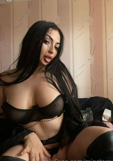 kurvige xxx onlyfans xxx kunst bilder