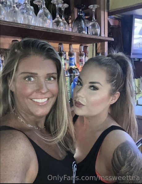 MsSweetTea xxx heiße bild