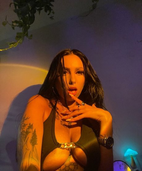 sugarttitts nackt sexy galerie