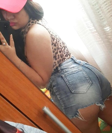 Ionela Madalina exklusive galerie