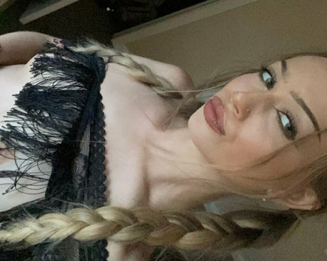 zierliche milf onlyfans heiße hd galerie