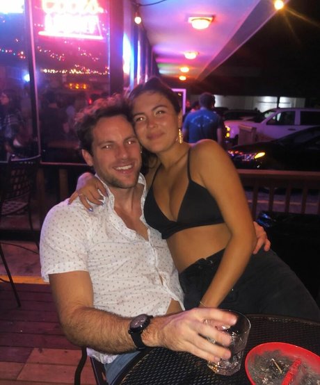 Fuckella nackt erotische bilder