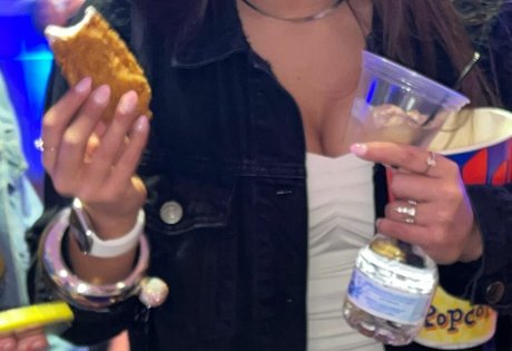 Fuckella kunst erwachsene archiv