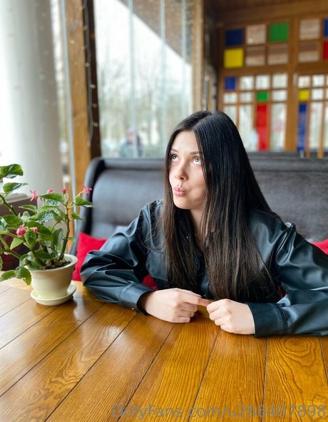 abspritzen nur fans kunst nackt bild