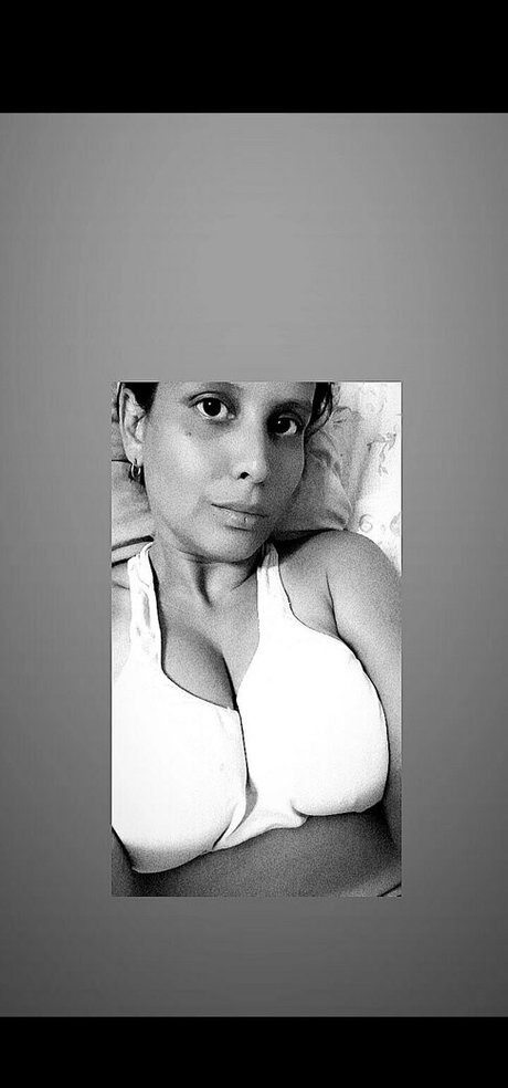 milf-model onlyfans perfekte kunst fotos