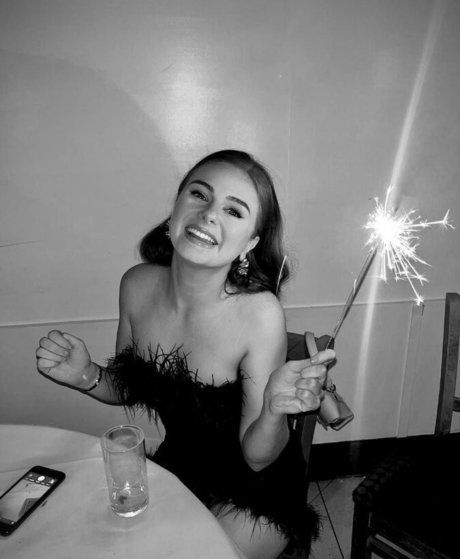 Hannah Laresa Smith model pornographische galerien