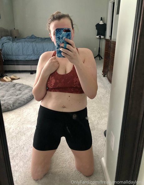 freakymomalldaylong xxx heiße foto