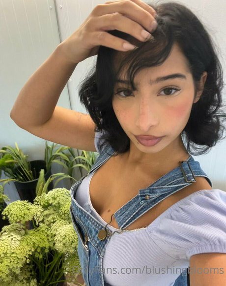 dünne anal-onlyfans hd fotos