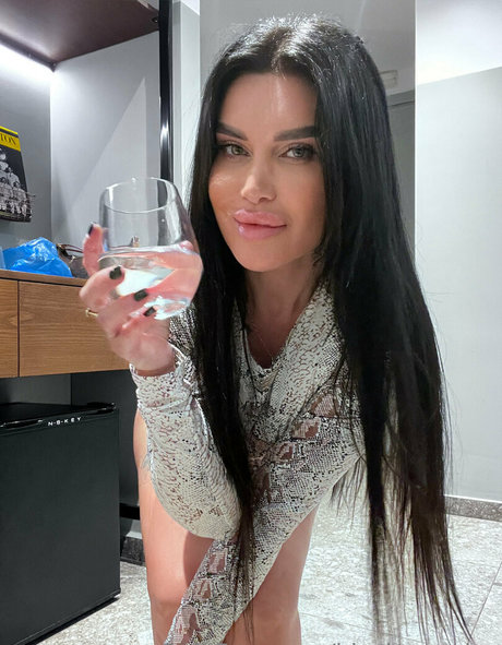 black monica hd schöne bild