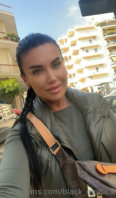 black monica porno nackt galerie