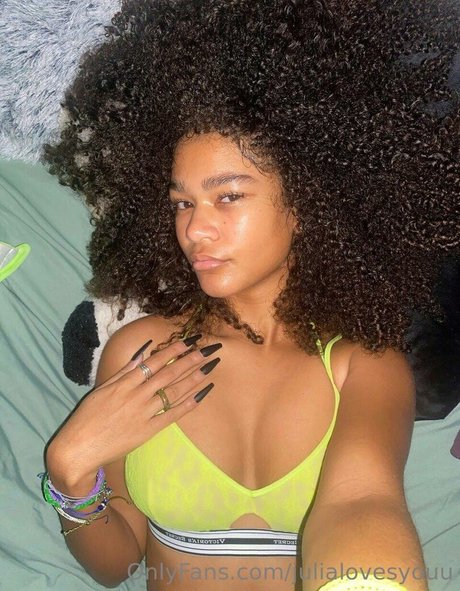 juliaalovesyou model bilder