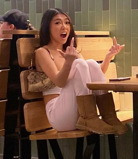 transen deepthroat onlyfans nackt freie archiv