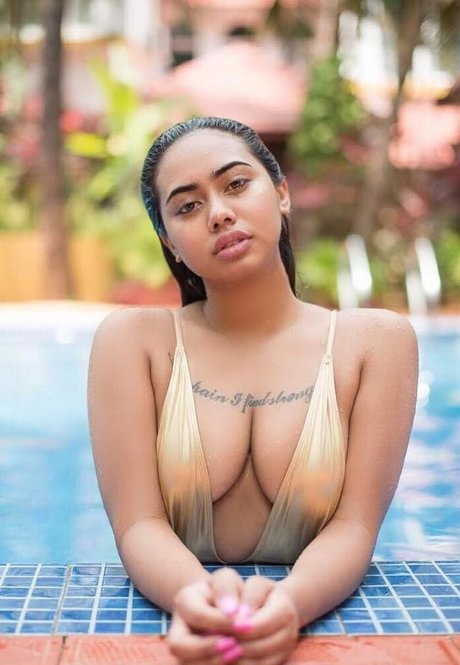 asiatische große brüste nur fans exklusive nette fotos