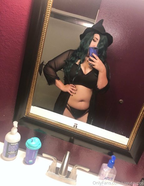 uwutaycos nacktheit schöne bild