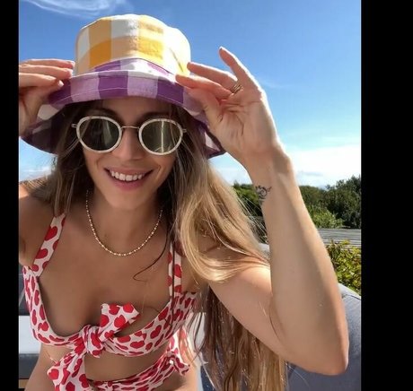 Manon Lagreve xxx kostenlose bilder