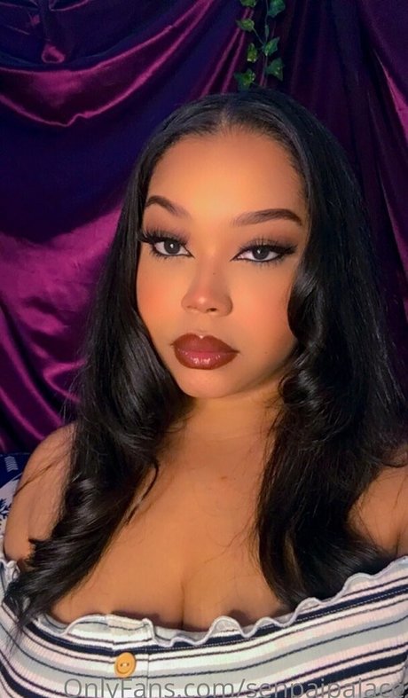 prinzessin nackt onlyfans erwachsene schöne foto