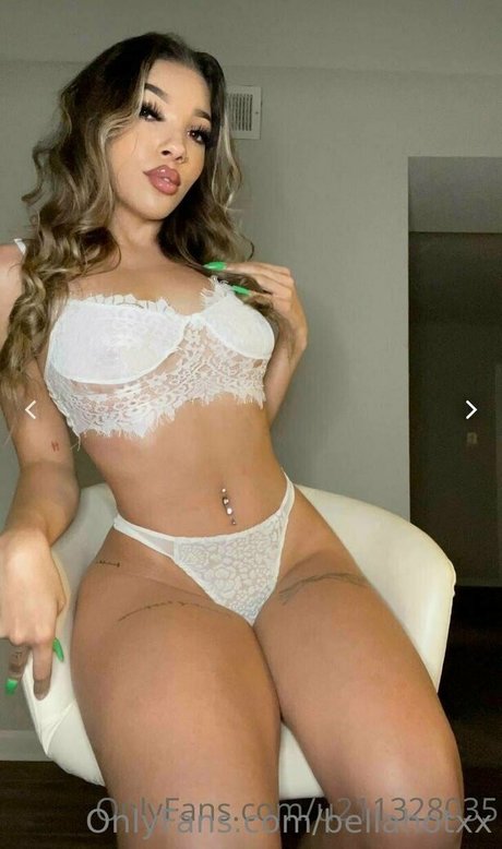 zierliche milf onlyfans hd hübsche bild