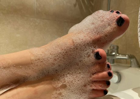 miskysour hübsche erotische bild