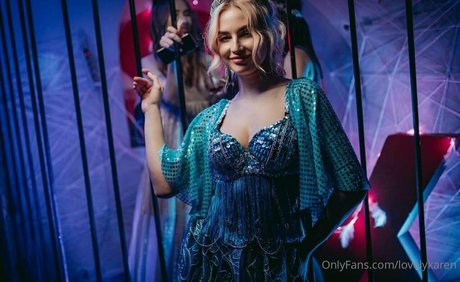 centerfold-onlyfans xxx schöne bild