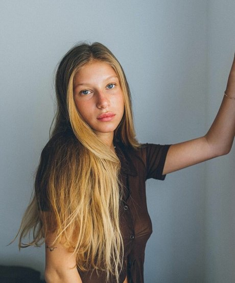 milf-lehrerin onlyfans nackt hübsche bilder