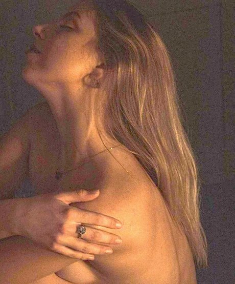 Lia Swan hd schöne archiv