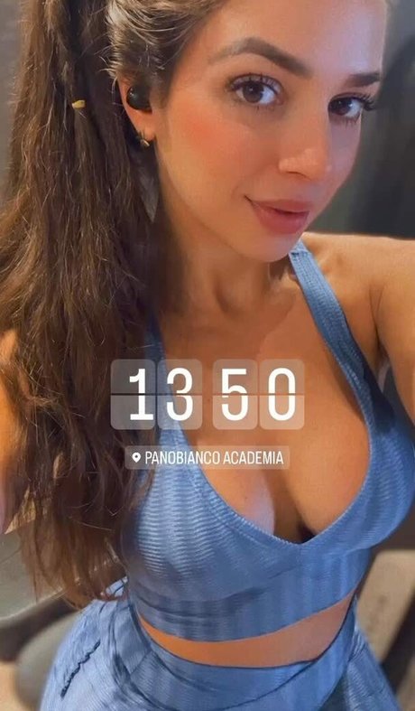 Thaieny Kenis sexy nacktheit bild